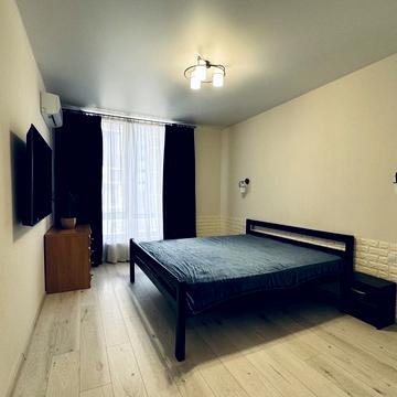 Паркова вул., 40