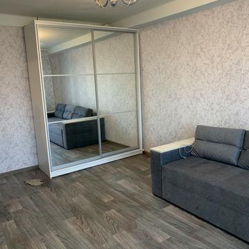 Кирилівська вул. (Фрунзе), 127