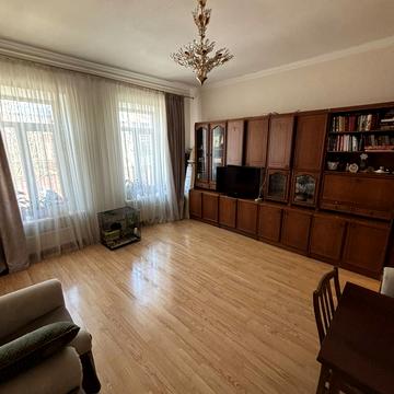 Вознесенський пров., 19