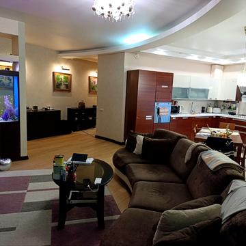 Олександра Олеся вул., 25д