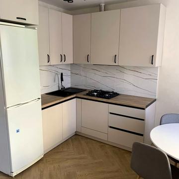 Тараса Шевченка вул., 198