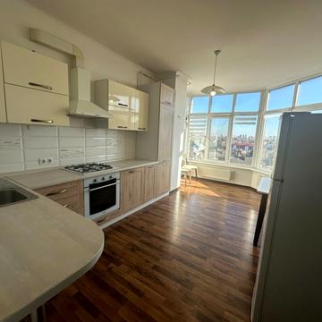 Львівська вул., 1-А