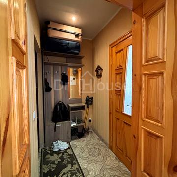 Олександра Оглоблина вул., 19