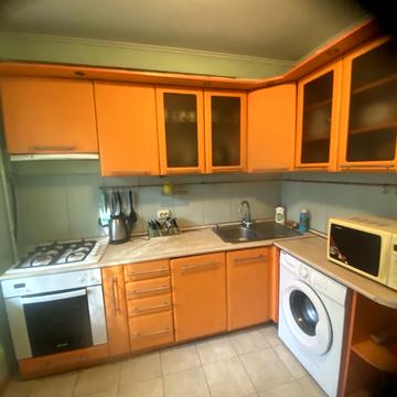 Западинська вул., 3-А