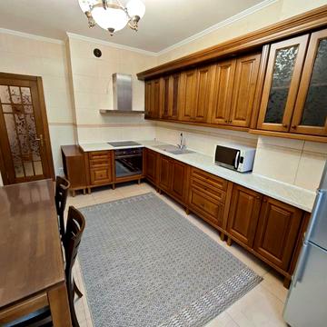 Щекавицька вул., 30/39