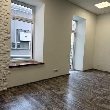 Успенська вул. (Чичерина), 66