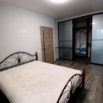 Ракетна вул., (Будинок 1)