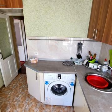 Салютна вул., 12/62