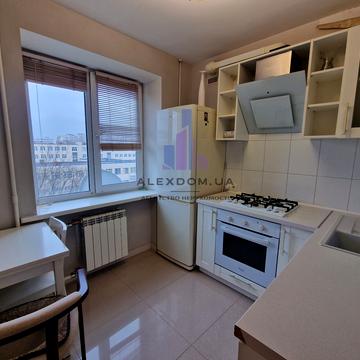 Лісовий просп., 22