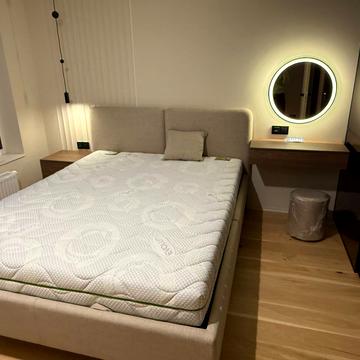 Всеволода Змієнка вул., 19