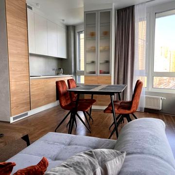 Голосіївський просп. (40-річчя Жовтня), 76