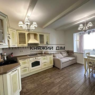 Драгоманова вул., 4-А