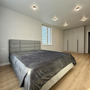 Володимира Навроцького вул., 31-А