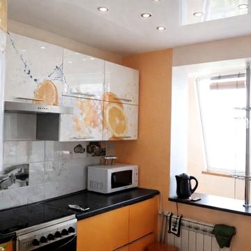 Героїв просп., 43