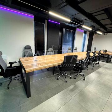 Красилівська вул., 4