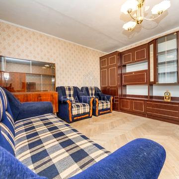 Зеленого Клину вул. (Уссурійська), 6