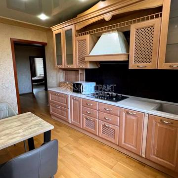 Науки просп. (Леніна), 11