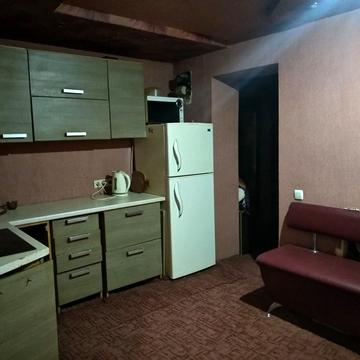 Гарібальді вул., 4