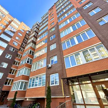 Текстильників вул., 8а