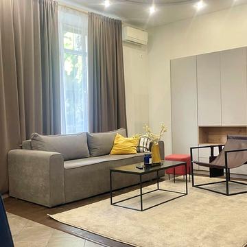 Ніни Строкатої вул. (Буніна), 25