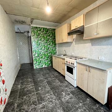 Василя Сухомлинського вул. (Совхозна), 50а