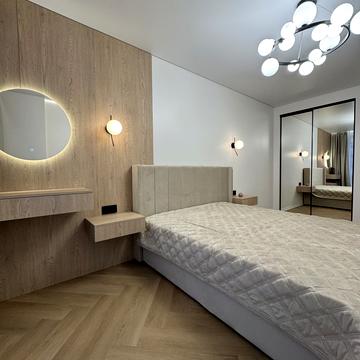 Юліана Пелеша вул., 3