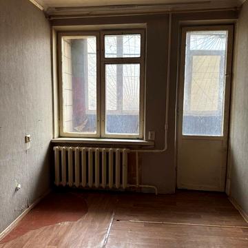 Нижньоюрківська вул., 13