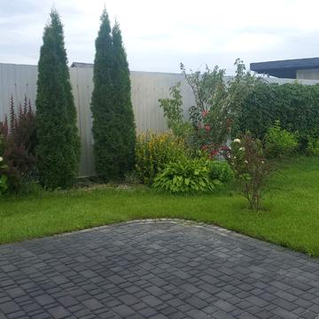 Майданівська вул.