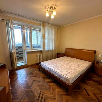 Антоновича вул. (Горького), 165