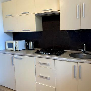 Котлярська вул., 7