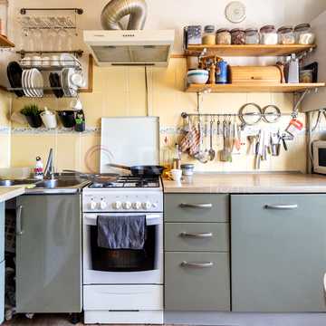 Бельведерська вул., 52