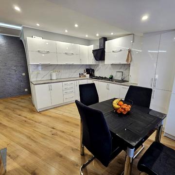 Лисика вул., 1-А