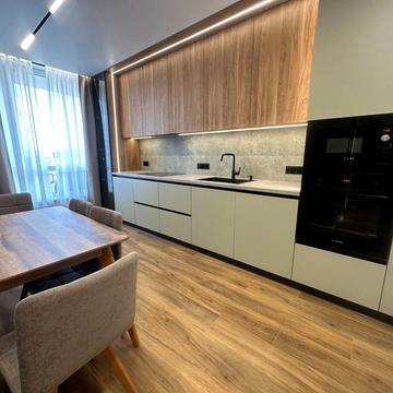 Бельведерська вул., 32-Б