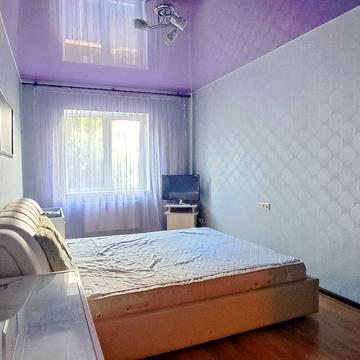 Квітнева вул., 46