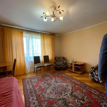 Юліана Целевича вул., 1а