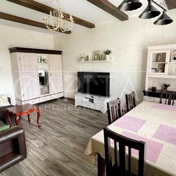 Саперне Поле вул., 12