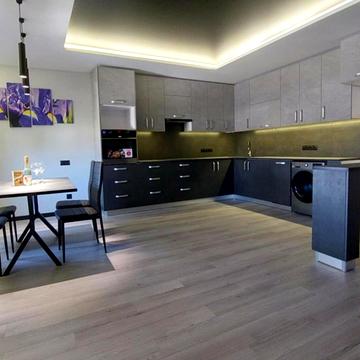 Незалежності просп., (Будинок 1)