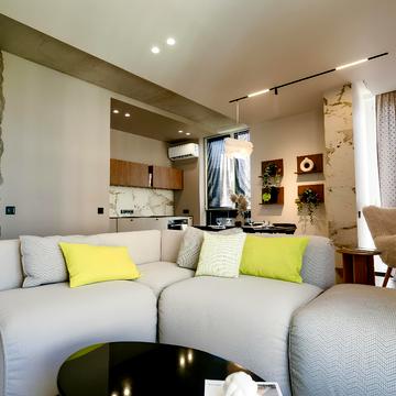 Салютна вул., 2к21