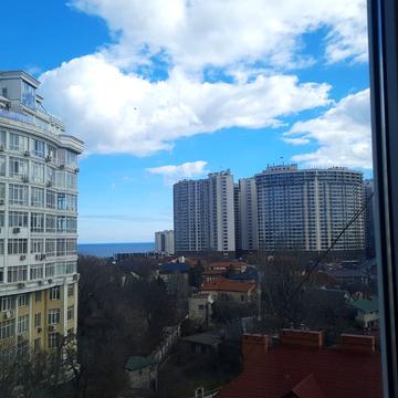 Аркадіївський пров., 4