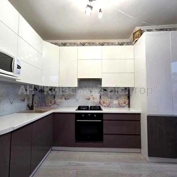 Європейська вул., 5-В