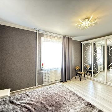 Ревуцького вул., 42