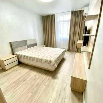 Європейського Союзу просп. (Правди), 41-Е