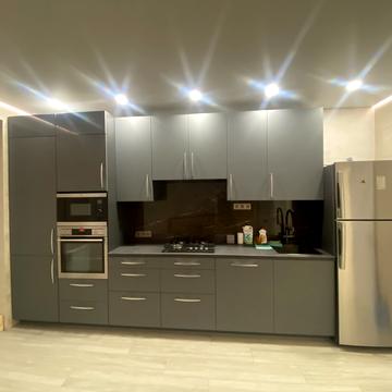 Бишівська вул., 14-14А