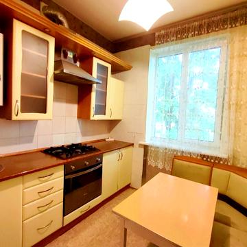 Перемоги вул., 204