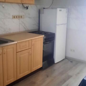 Лобачевського пров., 7