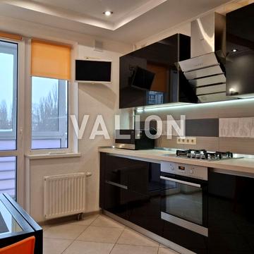 Метрологічна вул., 111