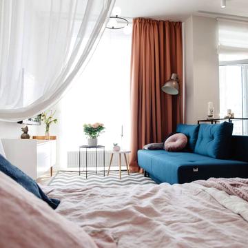 Академіка Філатова вул., 2/1