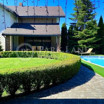 Лісова вул.