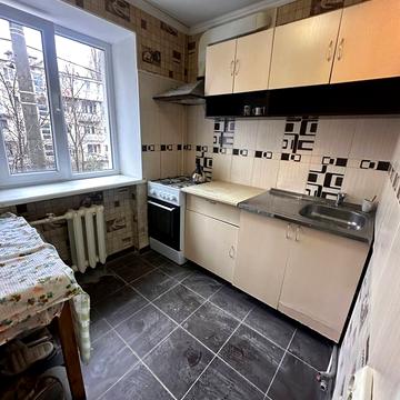 Варненська вул., 17/2