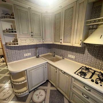 Любомира Гузара просп. (Космонавта Комарова), 20